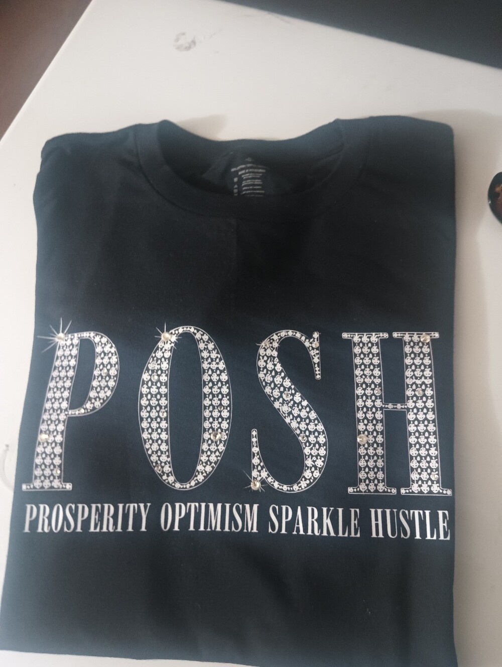 PoshperiTEE - Picture 3 of 5